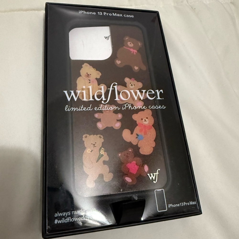 Wildflowers Bear Design iPhone 13 Pro Max Case